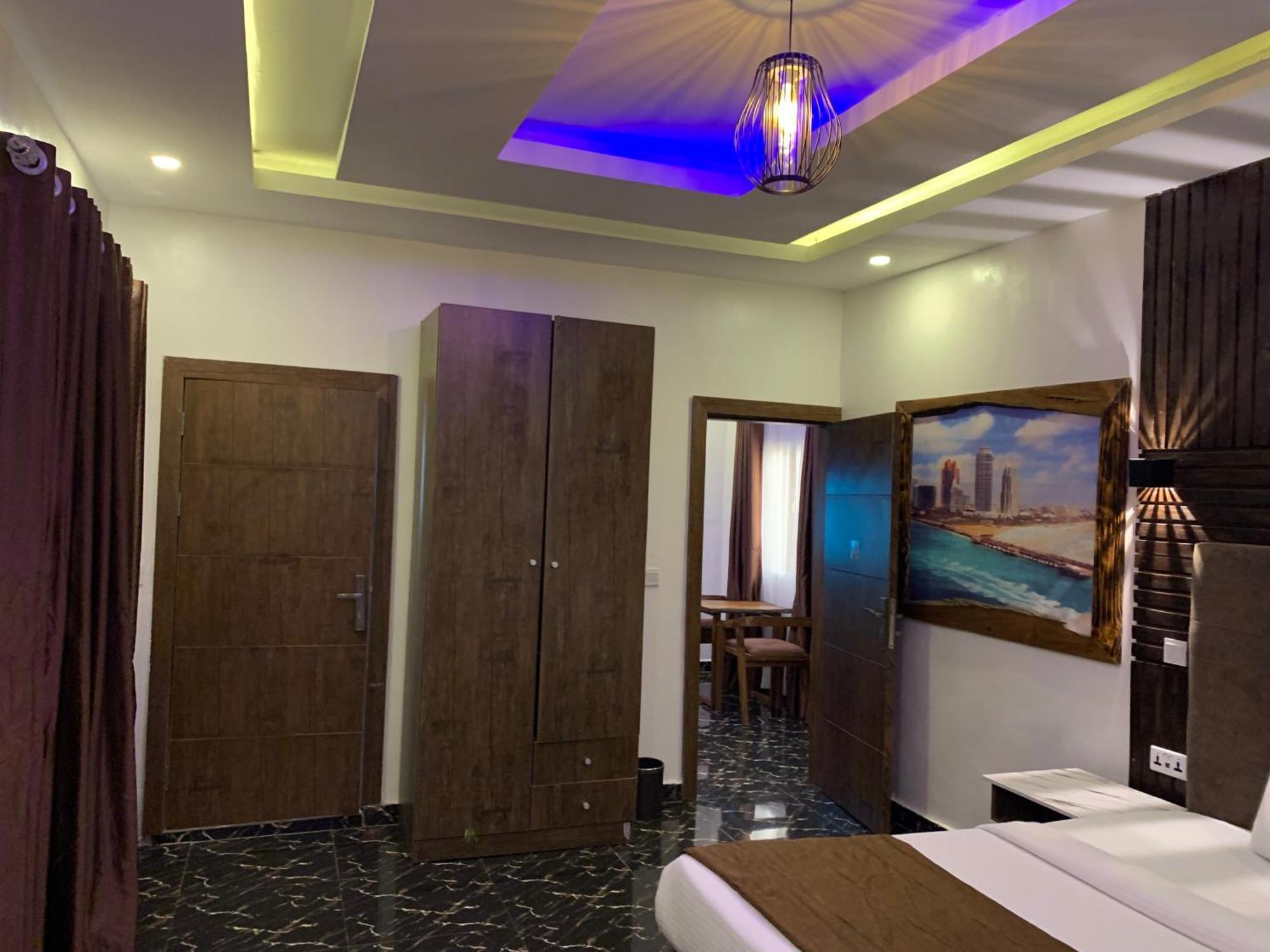 Presken Kuramo Waters Hotel Lagos Exterior photo